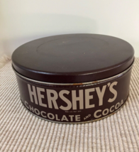 Vtg Hershey&#39;s Chocolate and Cocoa Brown Advertising 7 1/4&quot; Tin Round Metal Chic - £21.57 GBP