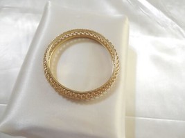 Style &amp; Co. 7&quot; Gold Tone Mesh Bangle Bracelet Y638 - £11.31 GBP