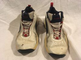 Childrens Reebok White Blue Red Lace Up 3 Athletic Basketball Shoes Snea... - $10.59 CAD