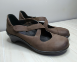 ARAVON Mona Mary Jane Brown Leather Strap Low Pump Shoes  7  1/2 7.5 unw... - £15.65 GBP