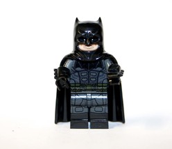 Justice League Batman  Custom Minifigure - £3.90 GBP