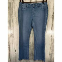 Hot in Hollywood Pull On Jeans Large 36x29.5 Light Wash Stretchy Straight Leg - £14.19 GBP