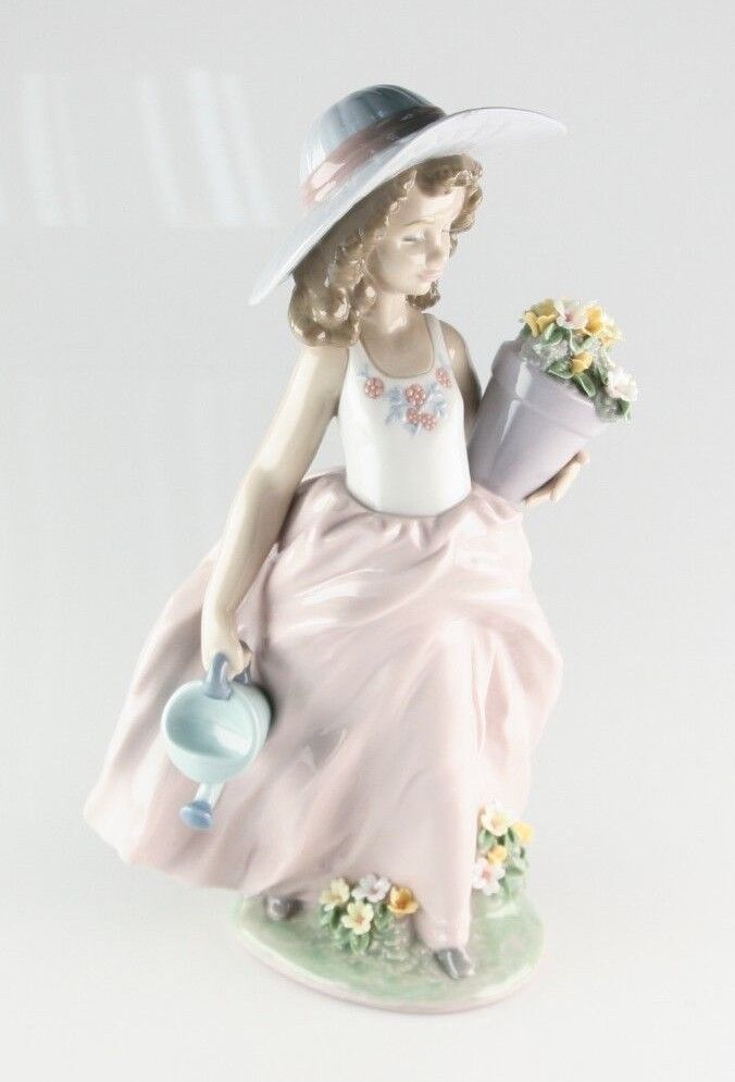 LLADRO "A Wish Come True" 7676 Girl with Flowers and Watering Can Retired - $249.49