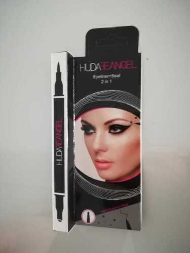 Eyeliner Huda beauty "Eyeliner + seal 2 in 1" liquid black color For women - $17.99