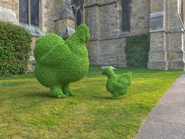 Outdoor Animal Chickens Topiary Green Figures covered in Artificial Gras... - $250.00