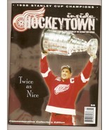 1998 NHL Stanley Cup Champions Detroit Red wings Commemoratvie Program - $280.11 MXN