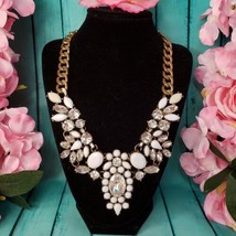 Unsigned Clear Crystal White Lucite Rhinestone Brass Tone Choker Necklace - £15.67 GBP