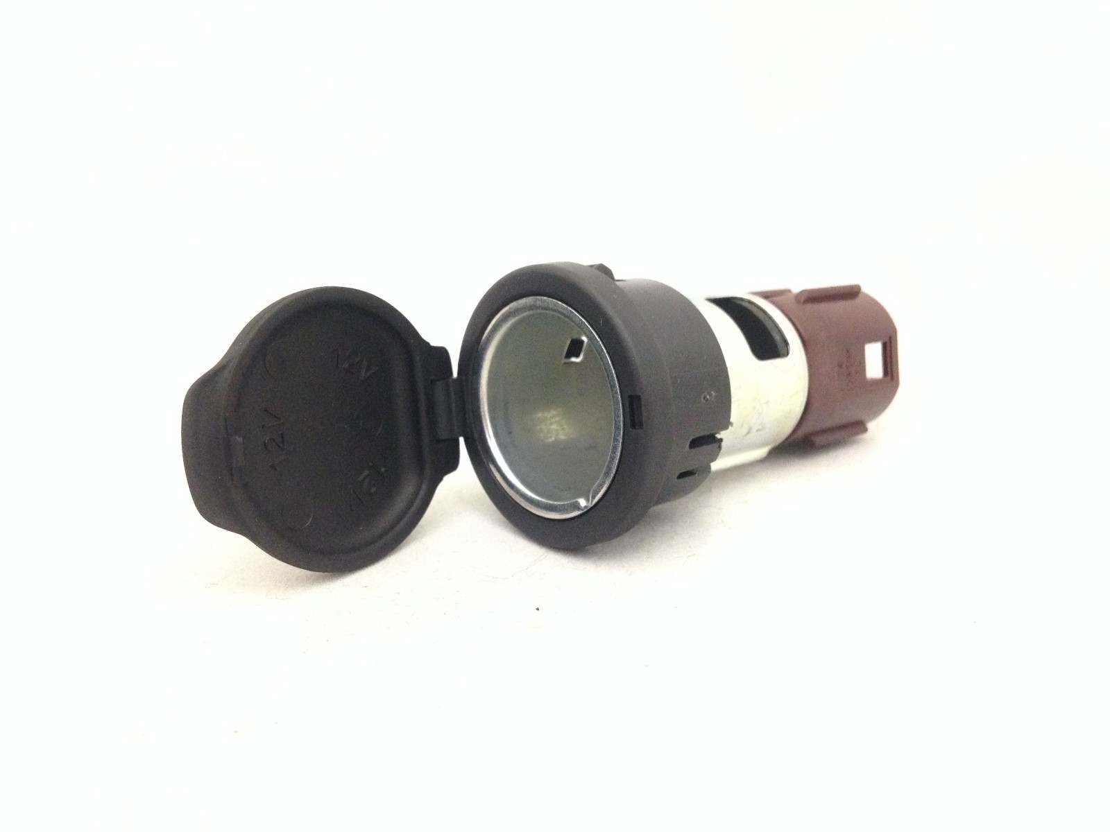 GM 2014+ power accessory outlet for center console. OEM new take-out Item image 2