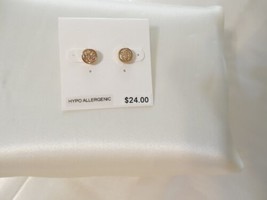 Department Store 1/4&quot; Gold Tone Glitter Stud Earrings Y487 - $9.59