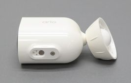 Arlo Pro 4 VMC4041P Spotlight Indoor/Outdoor Wire-Free Camera image 8