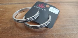 Paparazzi Earrings (New) #536 Unexpected Silver - £6.83 GBP