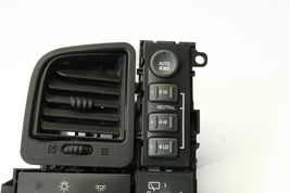 1999-2002 CHEVY SILVERADO TAHOE SIERRA YUKON HEADLIGHT 4WD SWITCH AIR VENT P3740 image 2