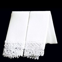 White Towel Set/2 Guest / Fingertip Barbara O'Brien bb50612 Dollhouse Miniature - $3.75