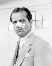 Jack Nicholson with bandaged nose as Jake Gittes 1974 Chinatown 24x36 Poster - £23.20 GBP