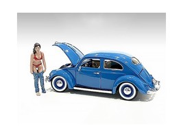 Beach Girl Gina Figurine for 1/24 Scale Models by American Diorama - £14.25 GBP
