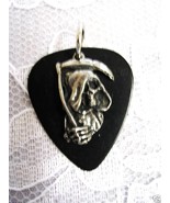 NEW BLACK GUITAR PICK GRIM REAPER DUDE PENDANT NECKLACE - €4,28 EUR NEW BLACK GUITAR PICK GRIM REAPER DUDE PENDANT NECKLACE - €4,28 EUR