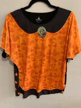 Minnie Mouse Disney Halloween Witch TShirt With Cape-Women Medium Worn Once - £9.73 GBP