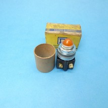 Square D 9001-KP1A9 Ser F Pilot Light 30.5MM Amber Plastic Domed 120VAC NOS - $34.99