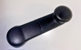 99-16 GENUINE FORD LH MANUAL WINDOW CRANK, USED OEM PART, P/N 6L34152334... - $16.82
