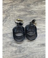 Vintage Black Spiral Gold Tone Dangle Drop Clip On Earrings KG KD - €8,45 EUR