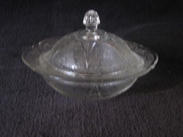 Hazel Atlas Royal Lace Crystal Clear Butter Dish Depression Glass - £19.34 GBP