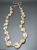 Sea Shell Necklace Summertime Beach Wear Vintage Shell Jewelry 34 Inches - £11.01 GBP