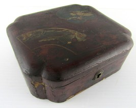 Vintage Japanese Lacquer Box with Painted Bird Scenes with Lock, no key - £14.14 GBP