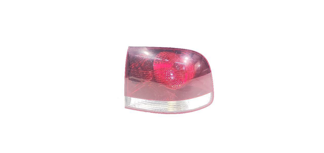 2008 2010 Volkswagen Touareg OEM Right Rear Taillight Quarter Mounted 28258002 Item image 2