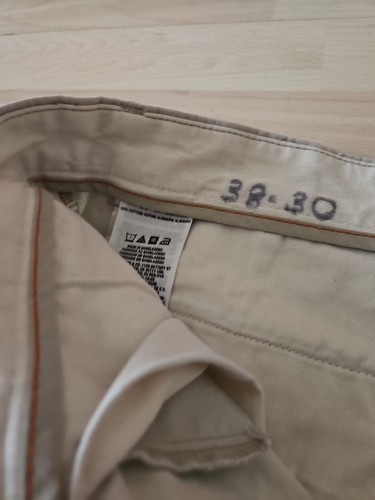 Dockers D3 Classic Fit Beige/Khaki Pants, Men's 38 x 30 Item image 3