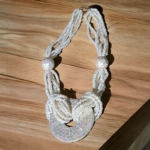 VINTAGE MULTI-STRAND MILK GLASS SEED BEAD MOSAIC MOTHER OF PEARL NECKLACE - £47.01 GBP