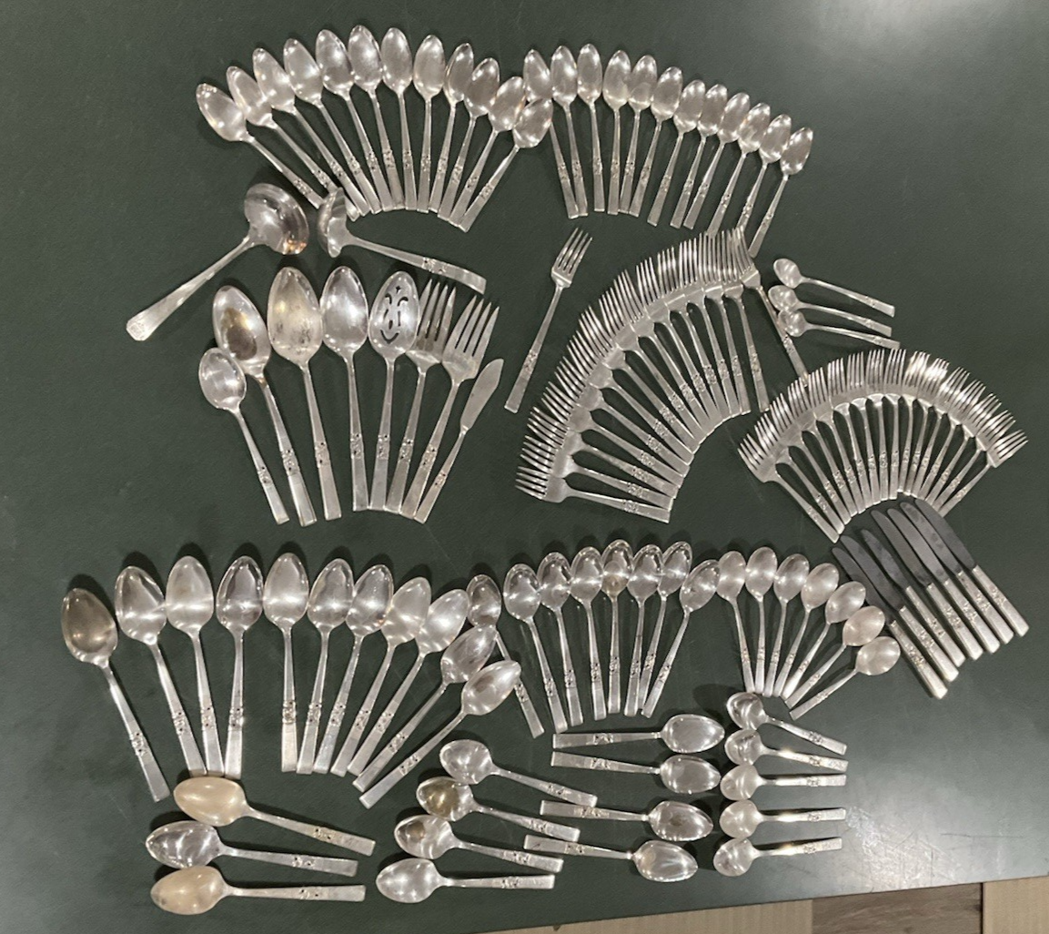 Oneida Silver Community MORNING STAR Silverplate 1948 Flatware Large Set... - $188.09