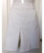 Westbound White Highrise fit Bermuda Shorts  Size 24W elastic waist - $25.72 CAD