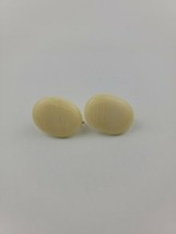 Vintage Signed Napier Oval Cream Lucite Gold Tone Screw Back Clip On Earrings - £9.62 GBP