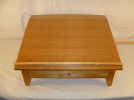 LOCAL PICKUP Mini Writing Desk W/one pull out drawer angled 26 x 23.5 x ... - €20,80 EUR