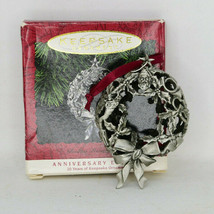 20th Anniversary Pewter Wreath Hallmark Keepsake Ornament 1993 - $6.95