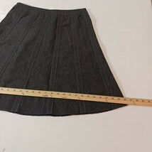 Merona Women's Gray Wool Blend Size Zip A-Line Pull-On Skirt Size 6 Waist 30" image 15