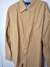  Men&#39;s L Tommy Hilfiger button Up long sleeve  Checkered - Yellow and White - $11.83