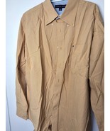  Men&#39;s L Tommy Hilfiger button Up long sleeve  Checkered - Yellow and White - $217.76 MXN