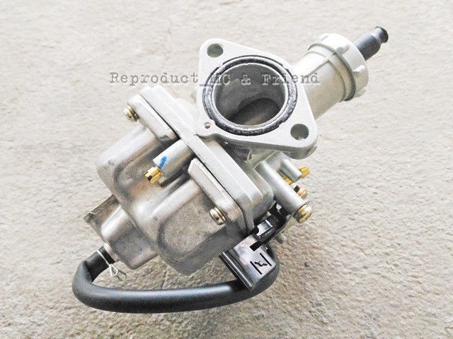 Primary image for Honda CB125S CG125 GL100 GL125 XL125S Carburetor Ass'y New