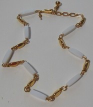 Crown Trifari Gold-tone White Bead Necklace 16&quot; Long - £27.84 GBP