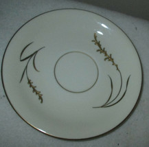 Hertel Jacob Bavaria Germany Saucer w/ Gold Decoration Centerpiece - $13.79