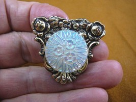 (Z18-24) white textured daisy flower flower Czech glass button rose pin brooch - £15.77 GBP