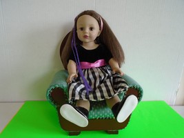 18 In. Madame Alexander Doll Brown Hair Brown Eyes Well Dress &amp; Shoes Ship Fast - £19.97 GBP