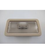 ✅ 2007 - 2014 Cadillac Escalade Overhead Light Lamp Very Light Cashmere OEM - $55.14 CAD