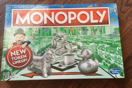 Hasbro Monopoly C1009 Classic Board Game - £19.73 GBP