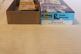 HO Scale Athearn, 40&#39; High Cube Box Car, Union Pacific, Yellow, #518109 - 1966 - $28.50