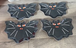 Hyde And Eek “Bat” Figuratively Dinner Plate Set Of 4 - $13.88
