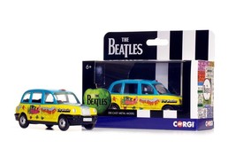 Beatles - Hello, Goodbye London TAXI 1:36  Scale Die-Cast Model - $472.76 MXN