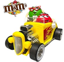 Vintage M&amp;M Hot Rod Without A Clue Candy Dispenser  - Collectible - $706.80 MXN