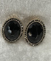 Faux Black Onyx &amp; Clear Rhinestones  Gold Tone Clip On Earrings - $93.23 MXN